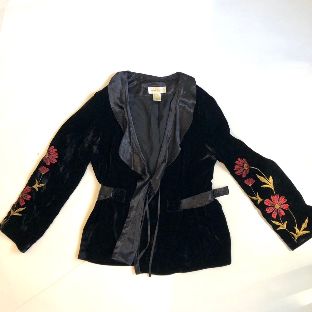 Susan Bristol Vintage Velvet Black Jacket with Flower Embroidery Size M